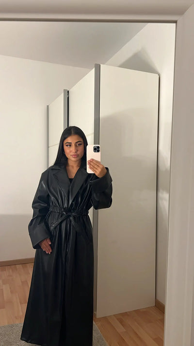 Trench en cuire ceinturé noir CM Outfit